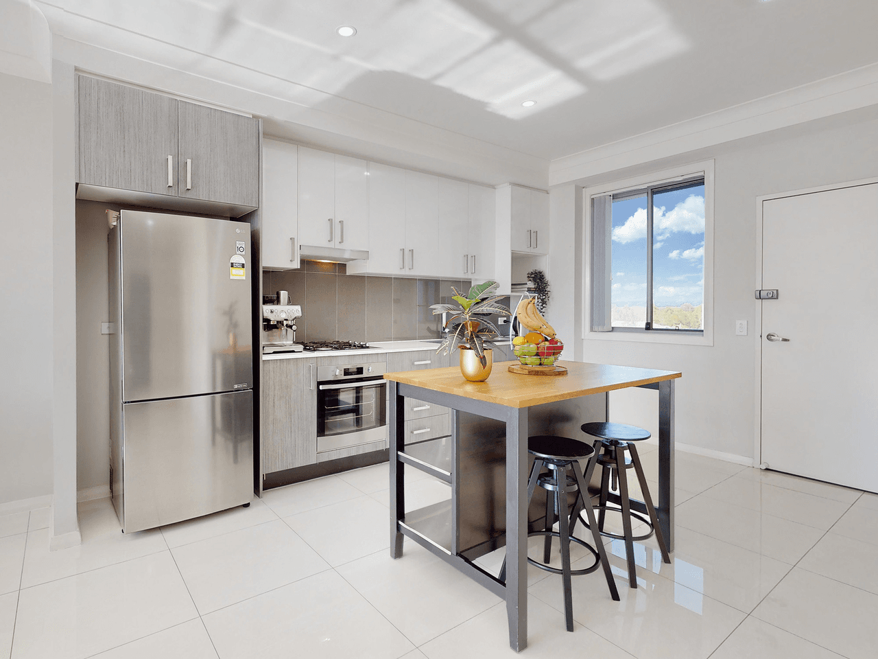 301/44B Drummond Avenue, ROPES CROSSING, NSW 2760