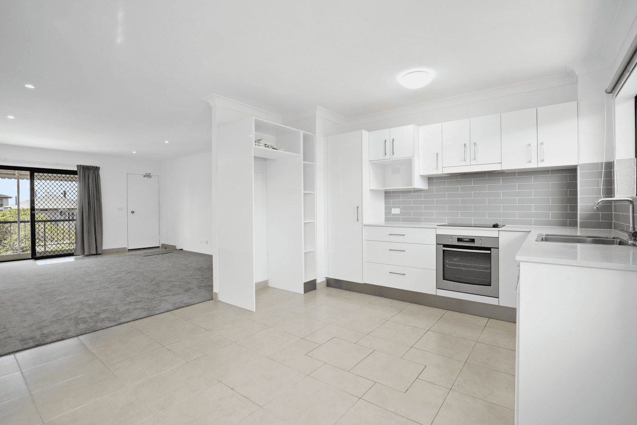 6/6 Twelfth Avenue, PALM BEACH, QLD 4221