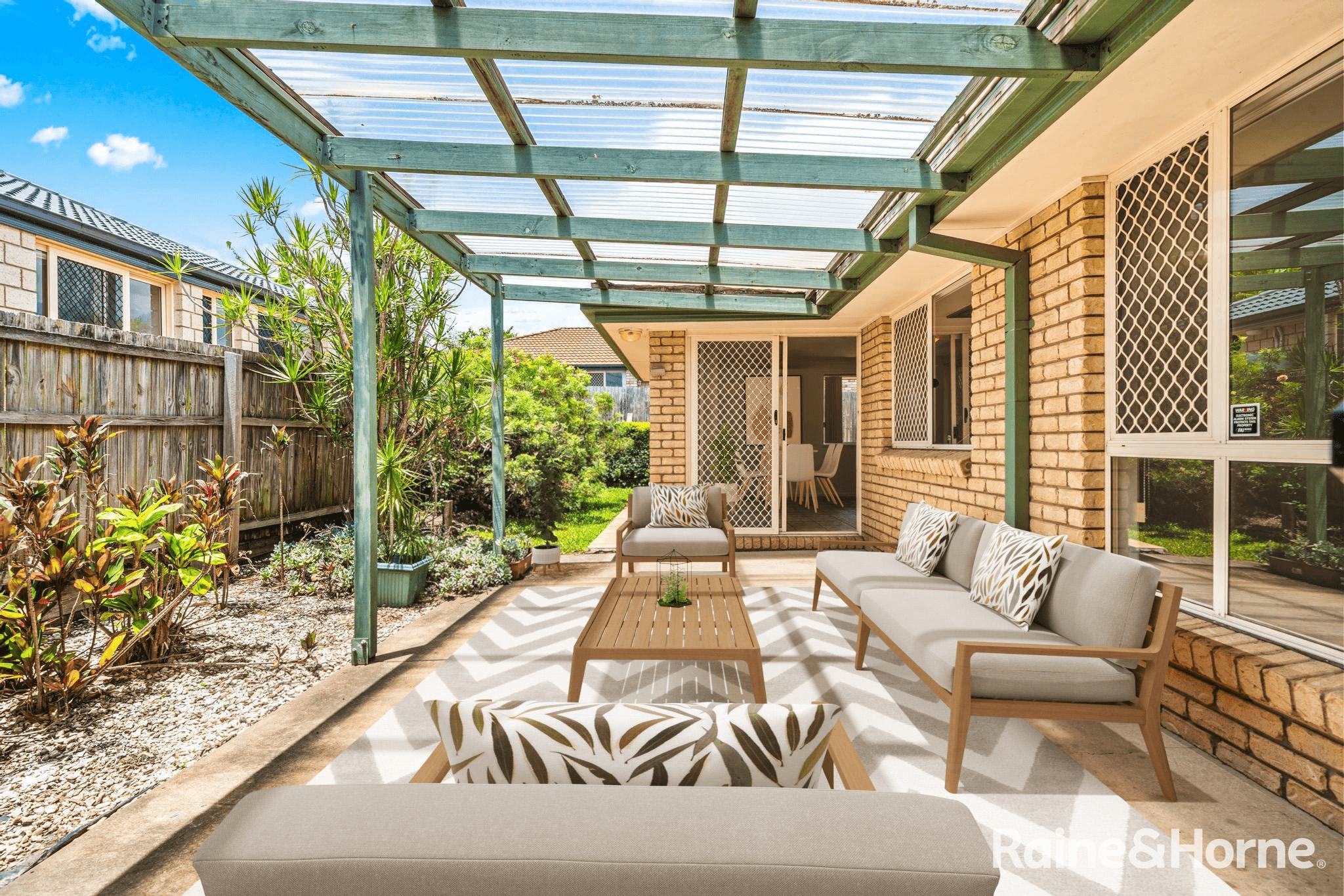 12 Sunningdale Street, OXLEY, QLD 4075