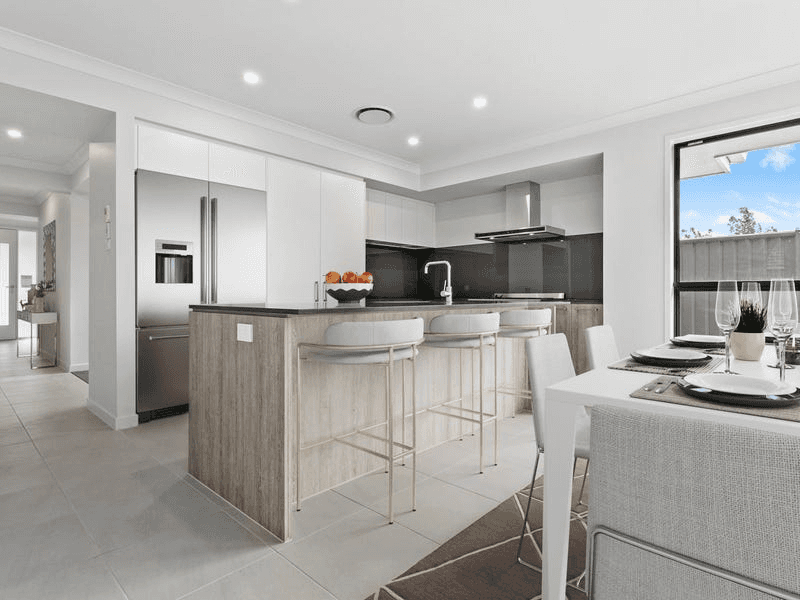 20 gumtree cres, UPPER COOMERA, QLD 4209