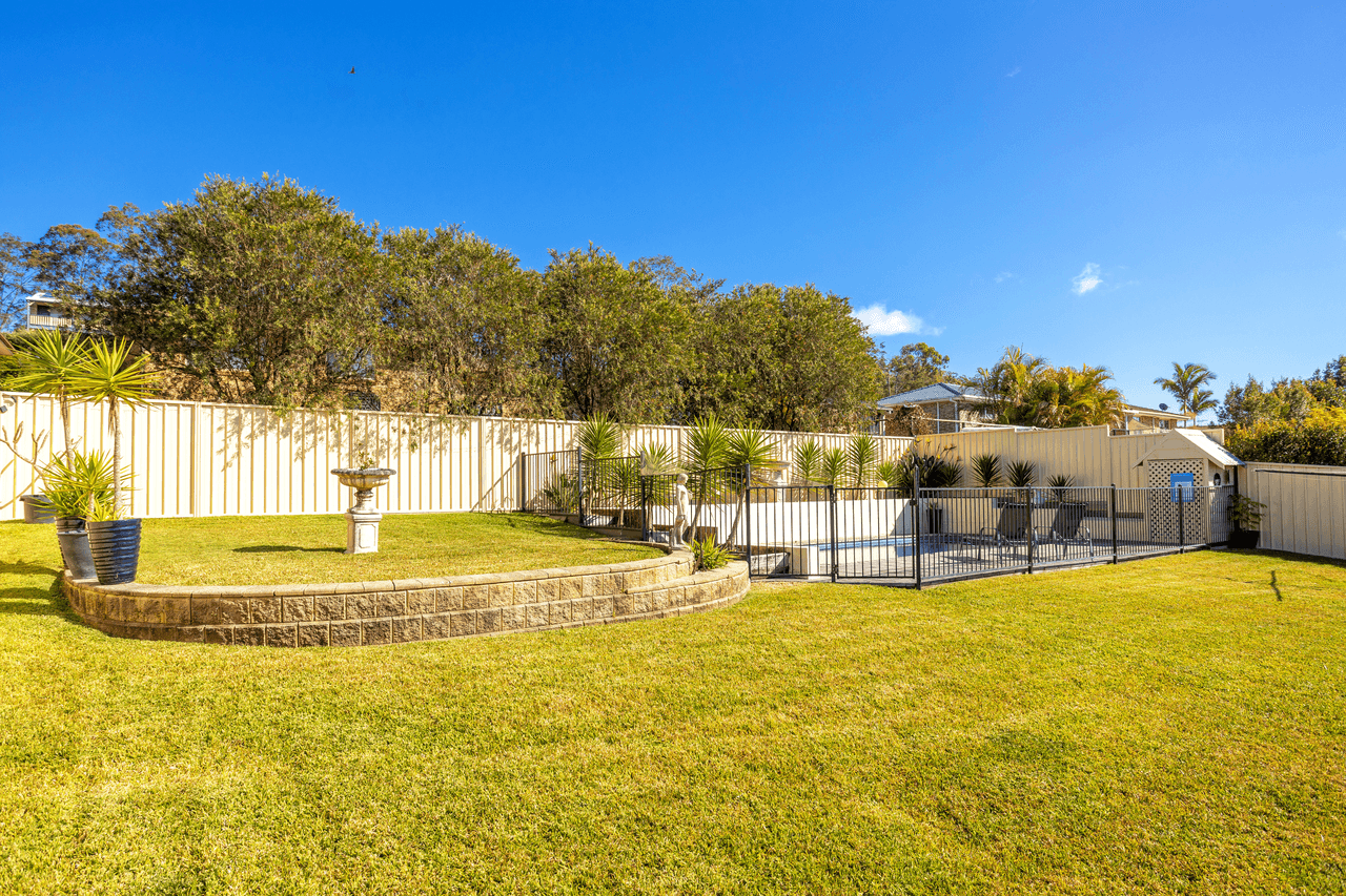 12 Gunbar Road, TAREE, NSW 2430