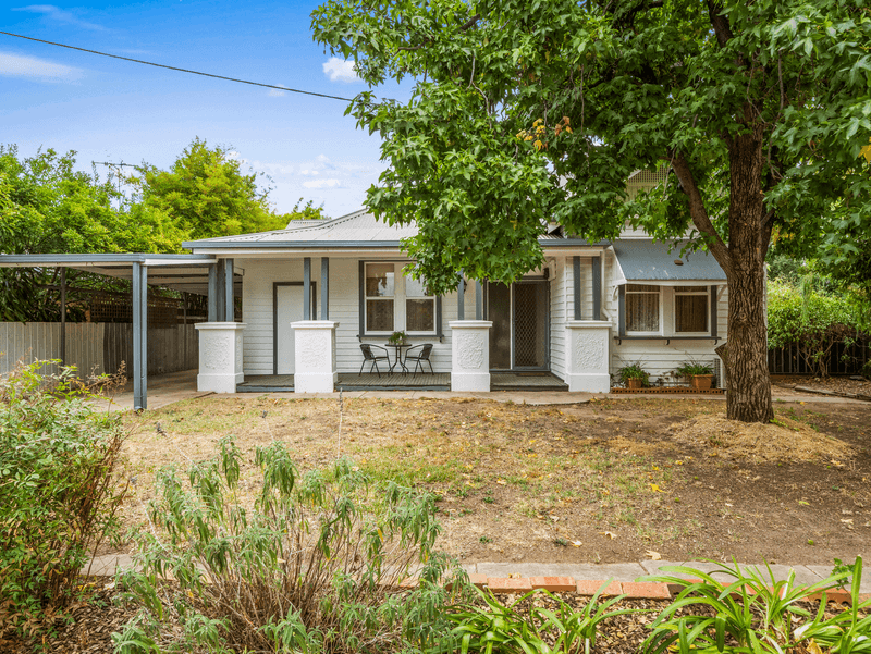 52 Goomalibee Street, BENALLA, VIC 3672