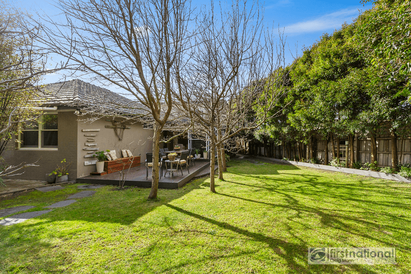 8 Marcus Court, DROMANA, VIC 3936