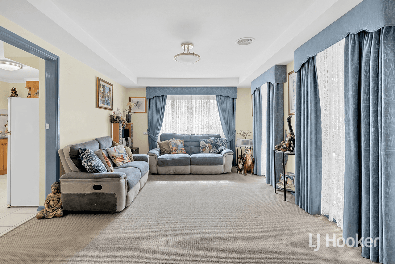 81 Hume Avenue, MELTON SOUTH, VIC 3338