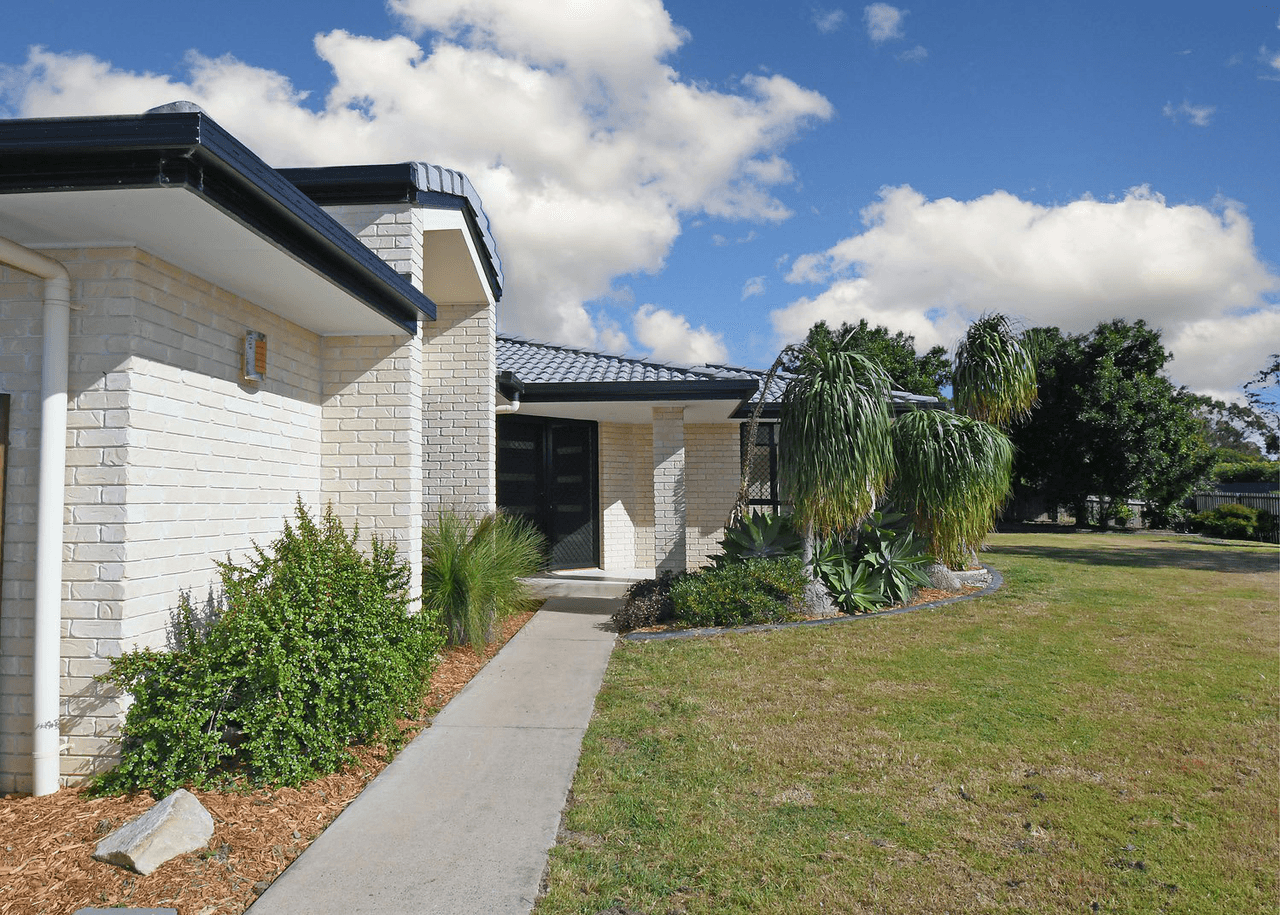 7 Whipbird Court, URANGAN, QLD 4655