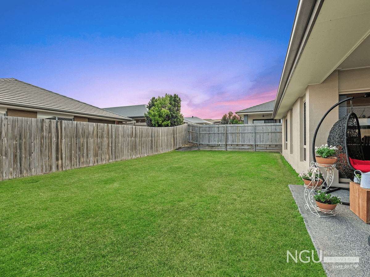 124 Parkview Parade, Ripley, QLD 4306