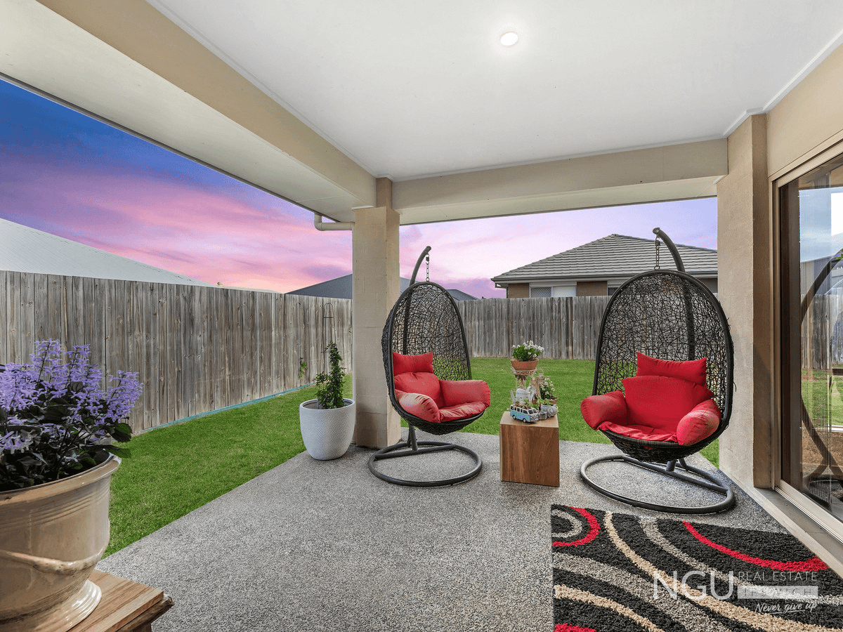 124 Parkview Parade, Ripley, QLD 4306