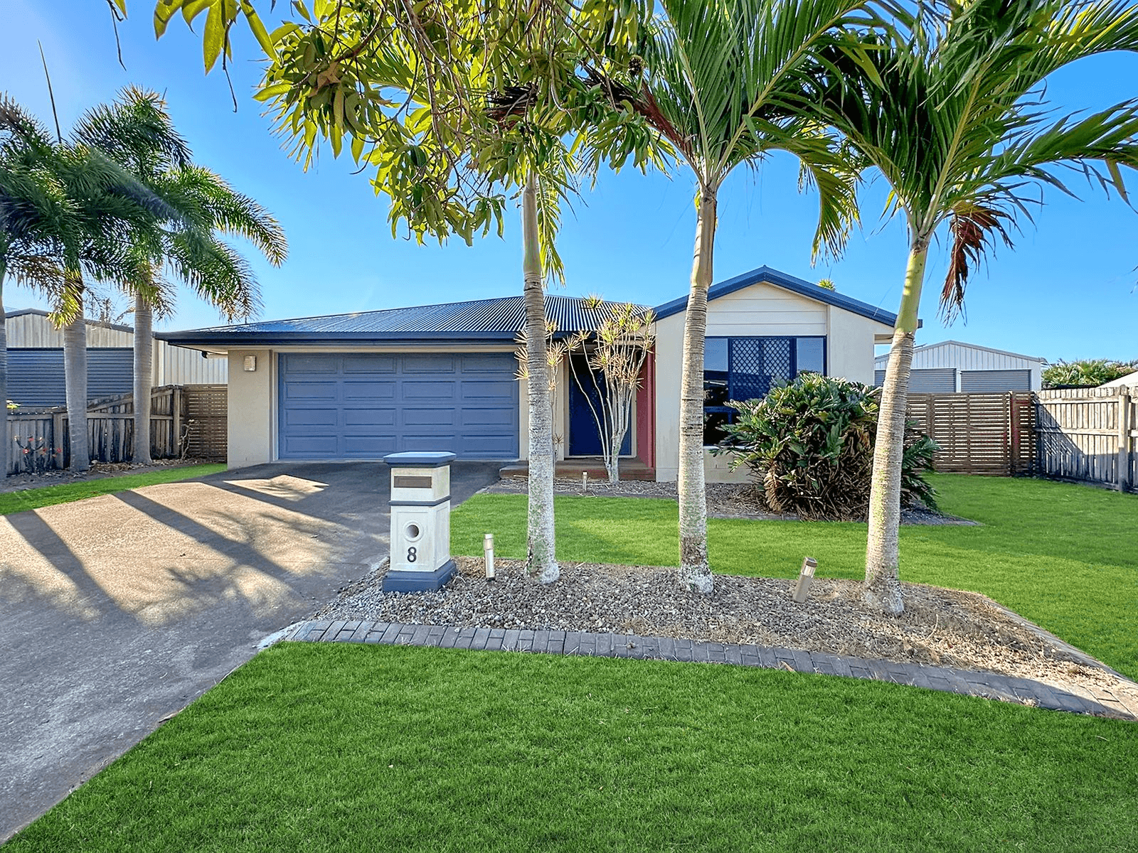 8 Lance Street, Bucasia, QLD 4750