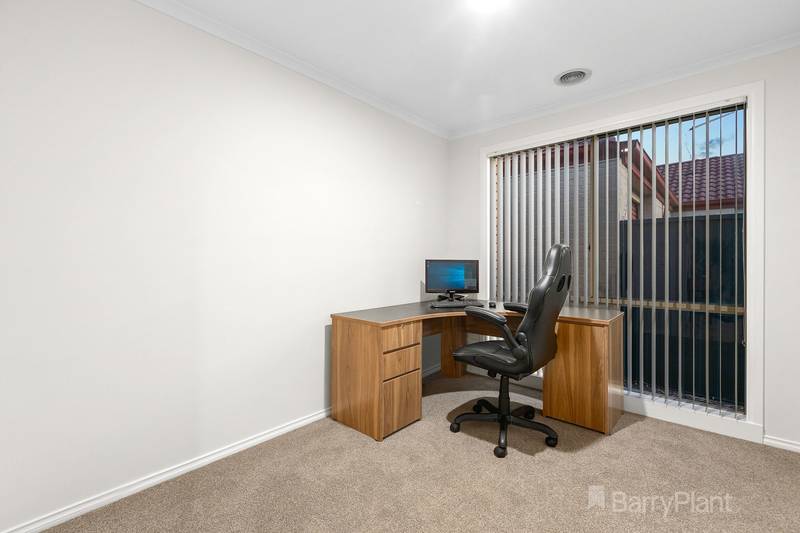 8 Mallee Circuit, Pakenham, VIC 3810