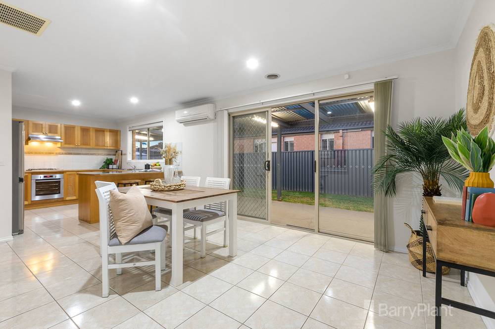 8 Mallee Circuit, Pakenham, VIC 3810