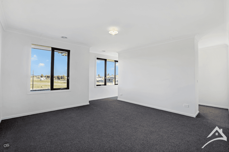 18 Growth Drive, WEIR VIEWS, VIC 3338