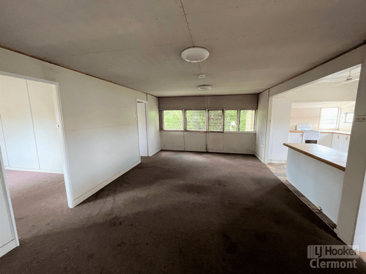 49 Jellicoe Street, CLERMONT, QLD 4721