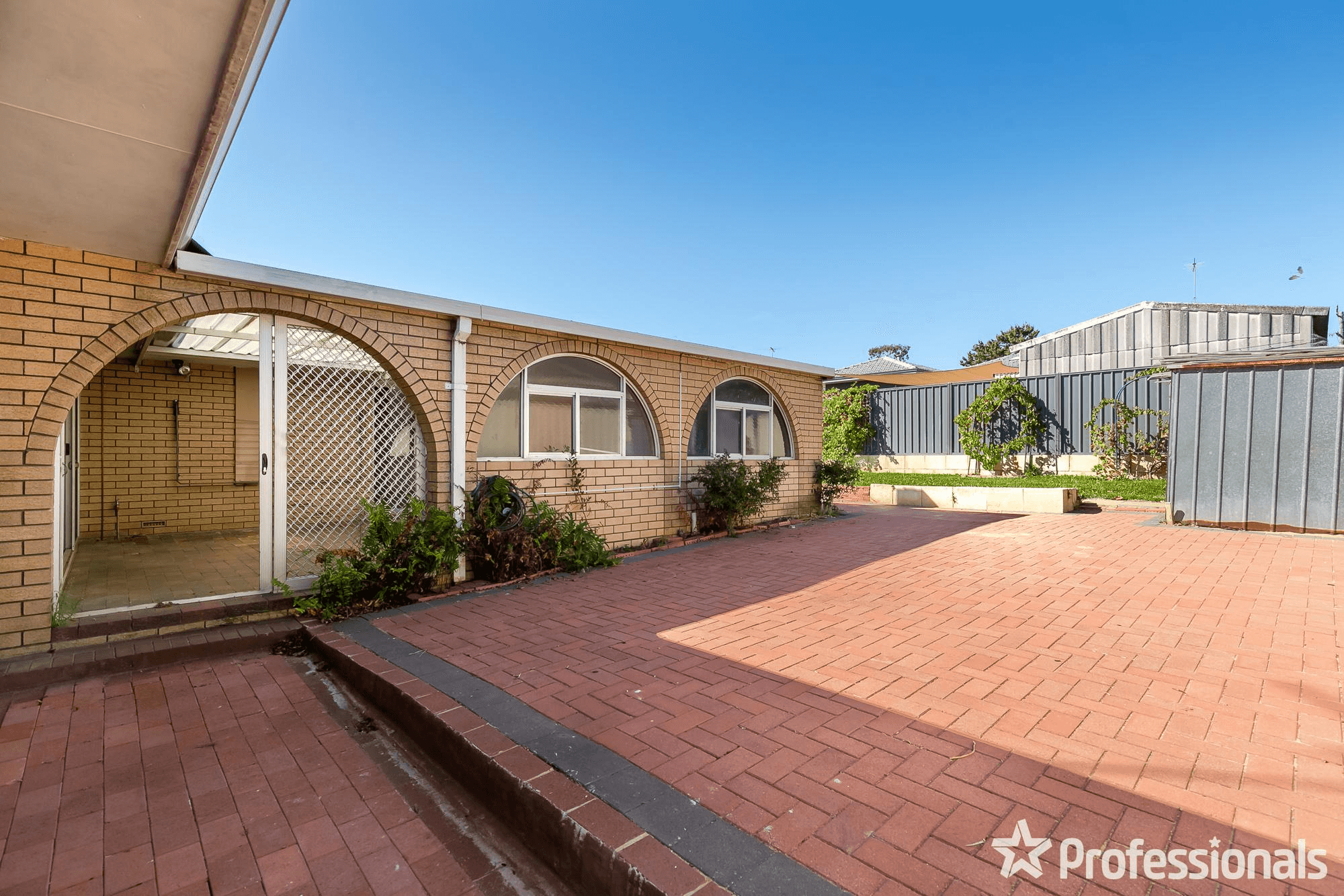 206 Rockingham Road, HAMILTON HILL, WA 6163