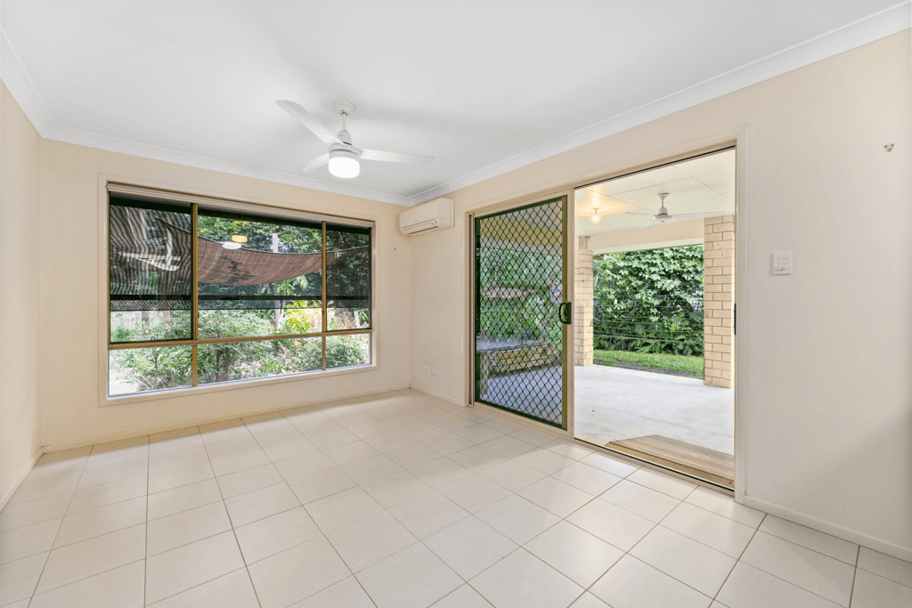 172 Archer Street, WOODFORD, QLD 4514