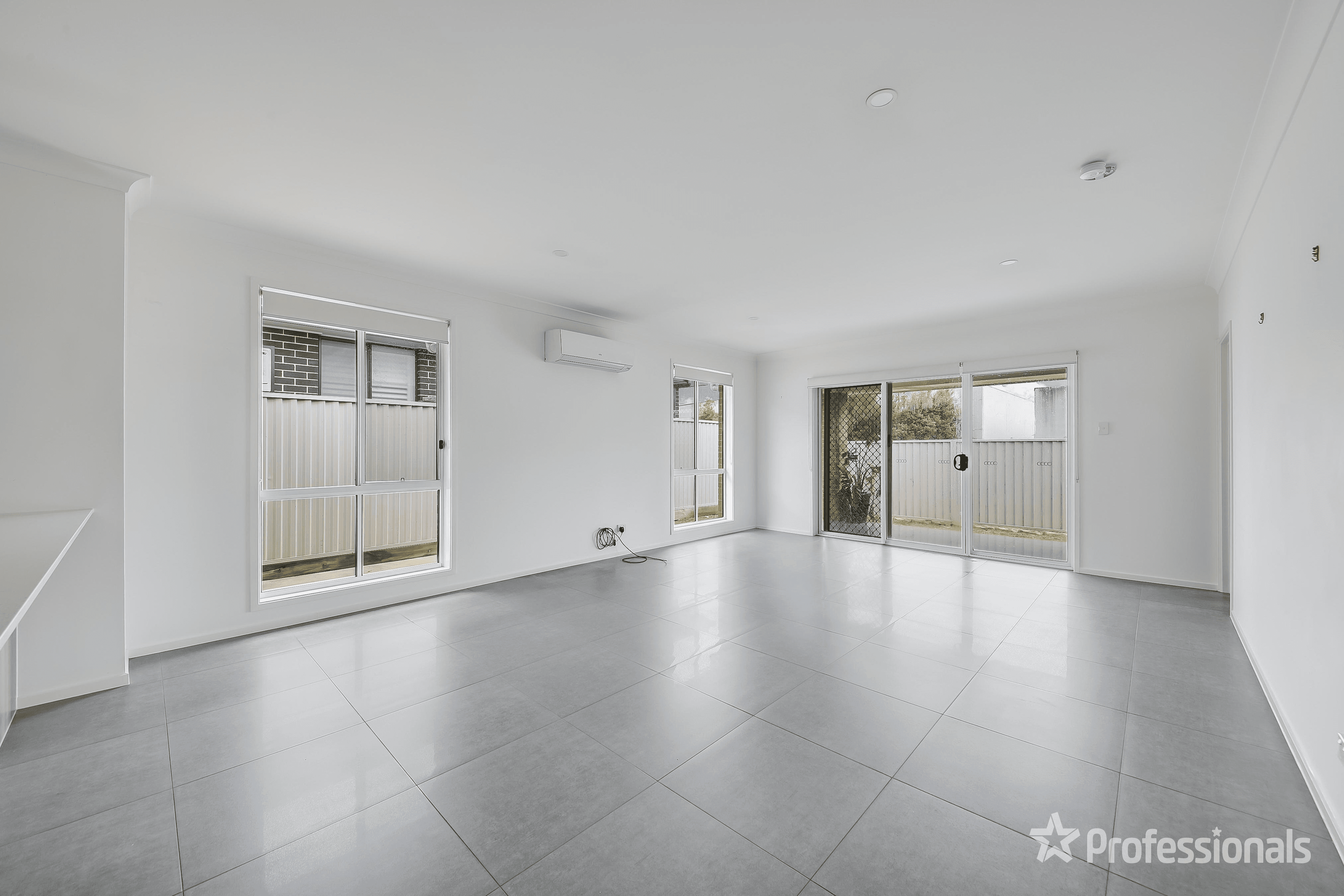 57 Barrett Street, GREGORY HILLS, NSW 2557