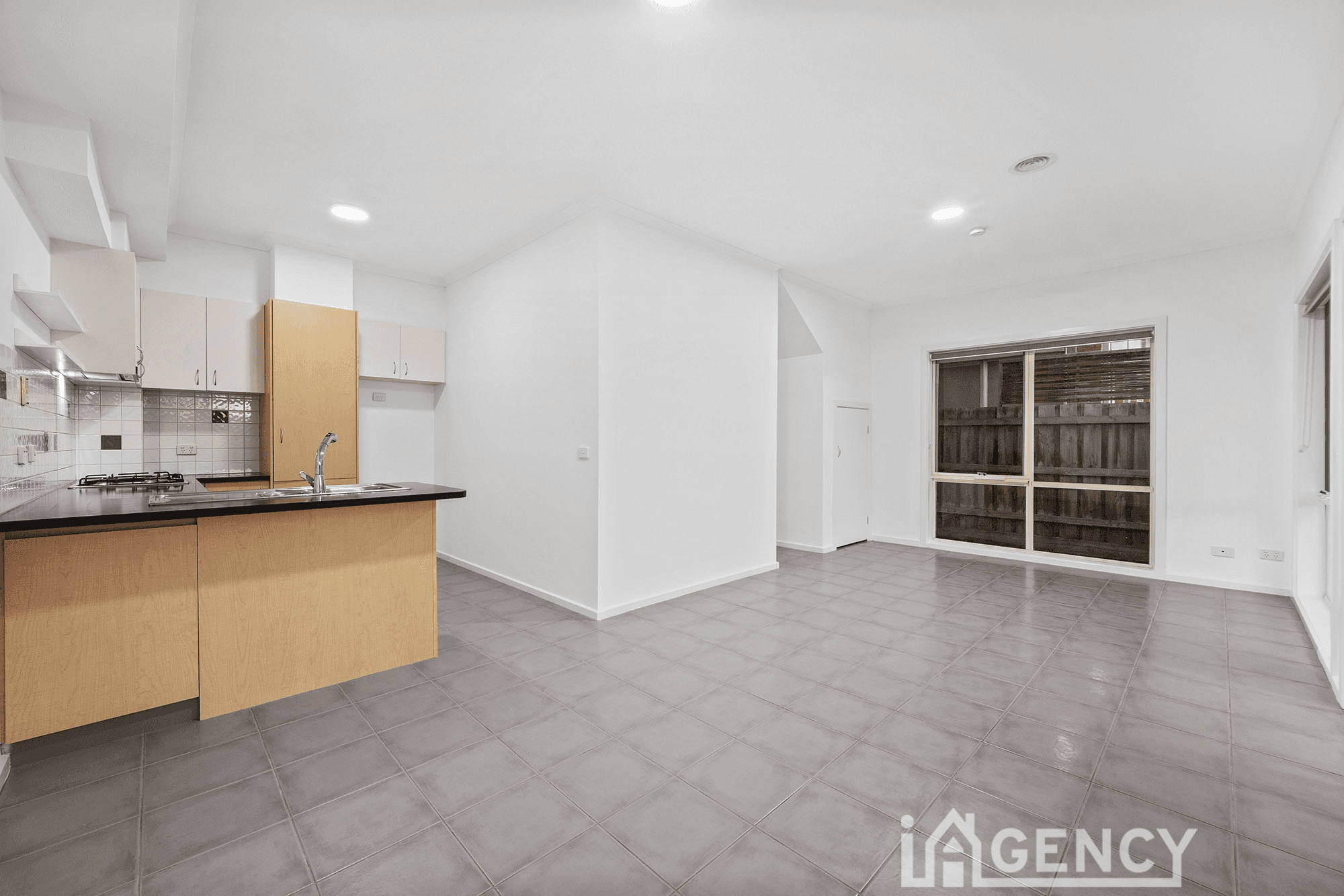 20/10 Hall road, CARRUM DOWNS, VIC 3201