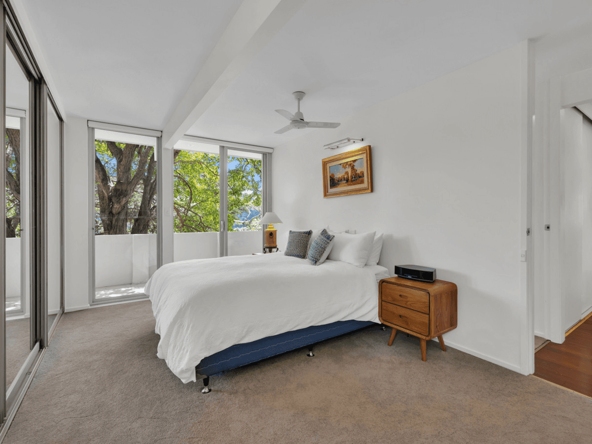 8 Cottage Point Road, COTTAGE POINT, NSW 2084