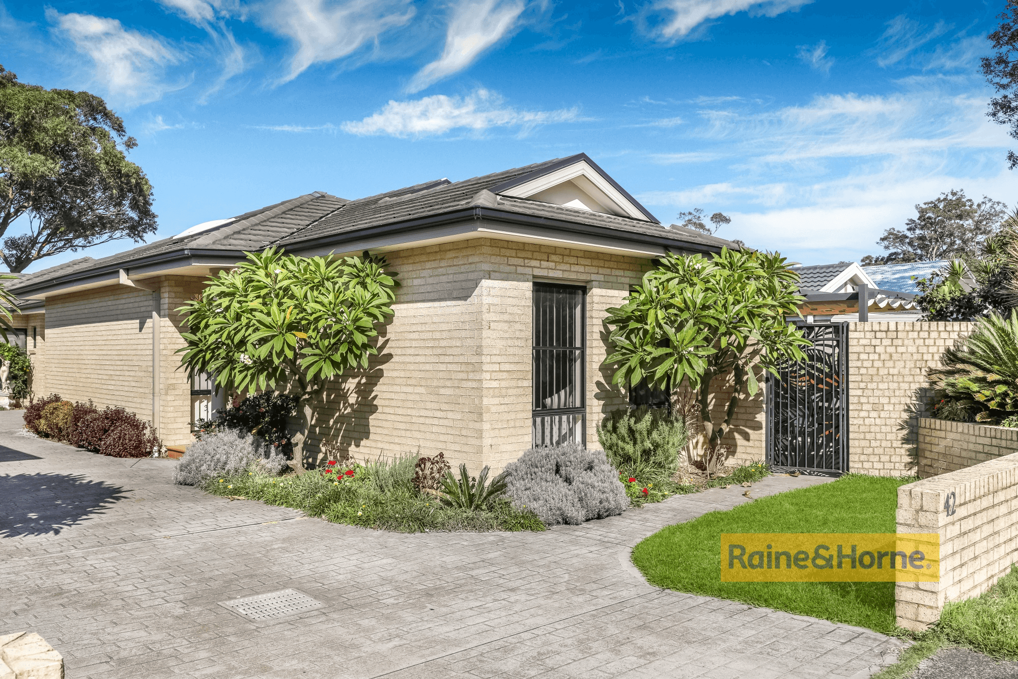 3/40-42 Burrawang Street, ETTALONG BEACH, NSW 2257