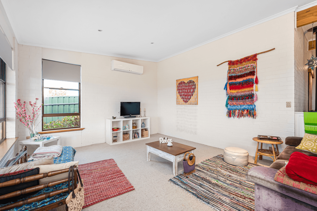 5 Wright Terrace, ENCOUNTER BAY, SA 5211