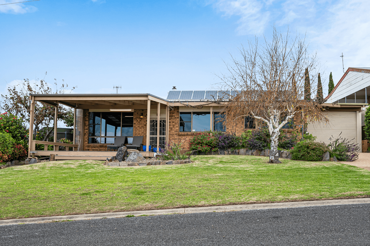 5 Wright Terrace, ENCOUNTER BAY, SA 5211