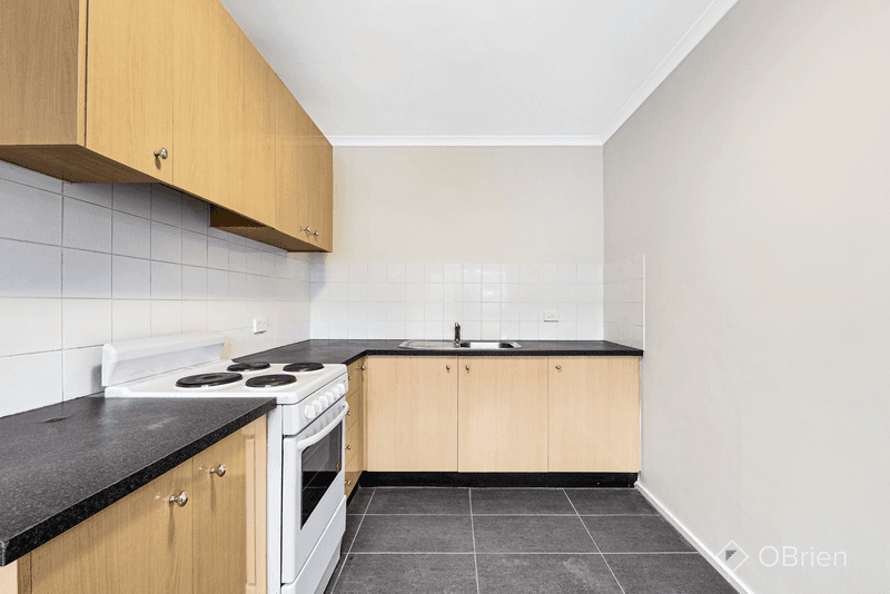 3/16-18 Close Avenue, Dandenong, VIC 3175