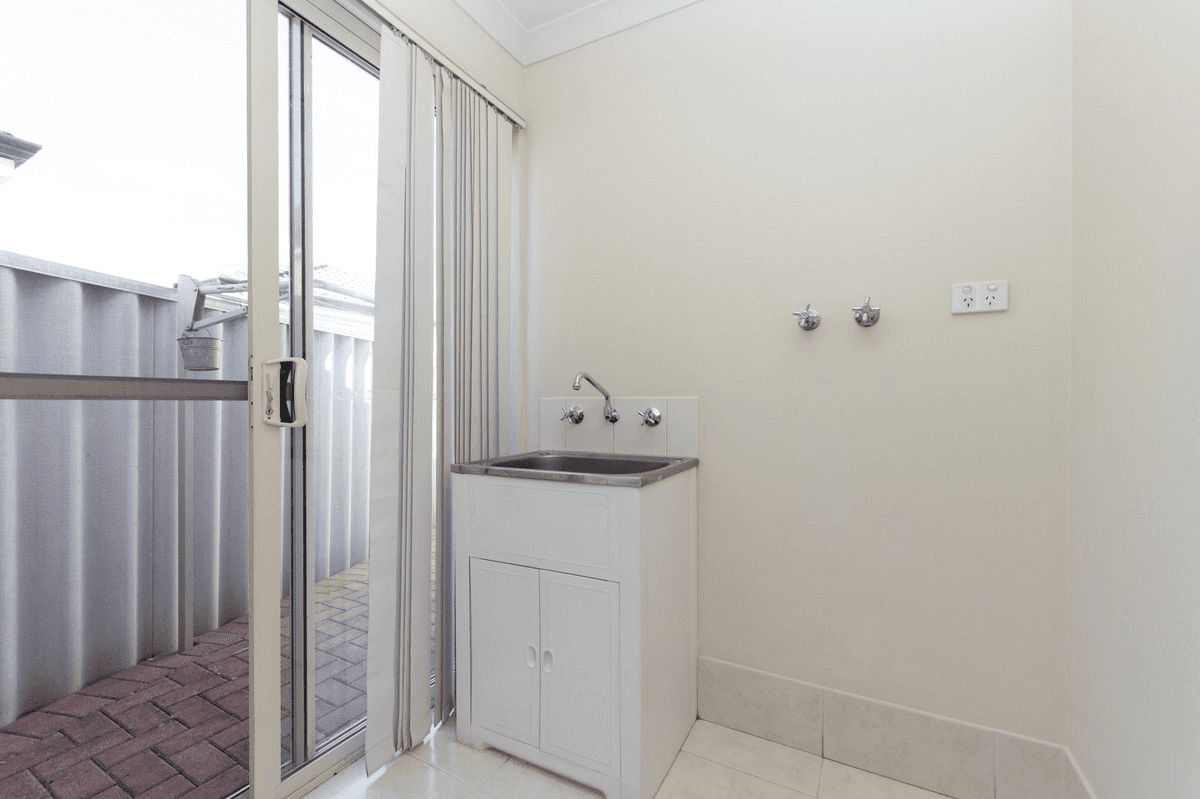 112C Hillsborough Drive, Nollamara, WA 6061