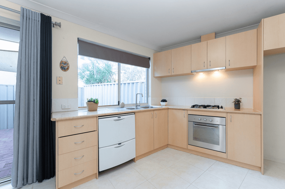 112C Hillsborough Drive, Nollamara, WA 6061