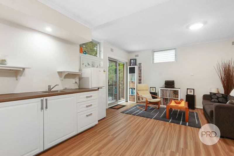 28 Jindabyne Crescent, PEAKHURST HEIGHTS, NSW 2210