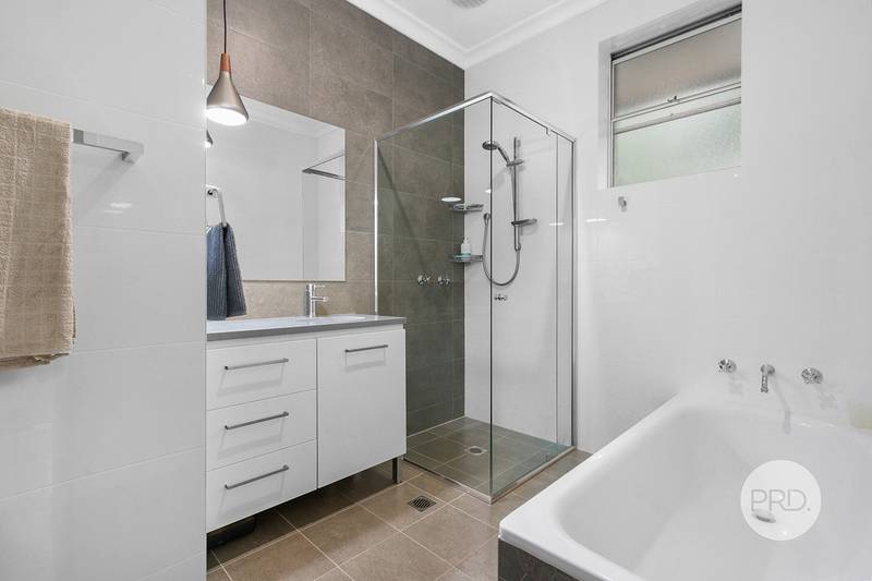 28 Jindabyne Crescent, PEAKHURST HEIGHTS, NSW 2210