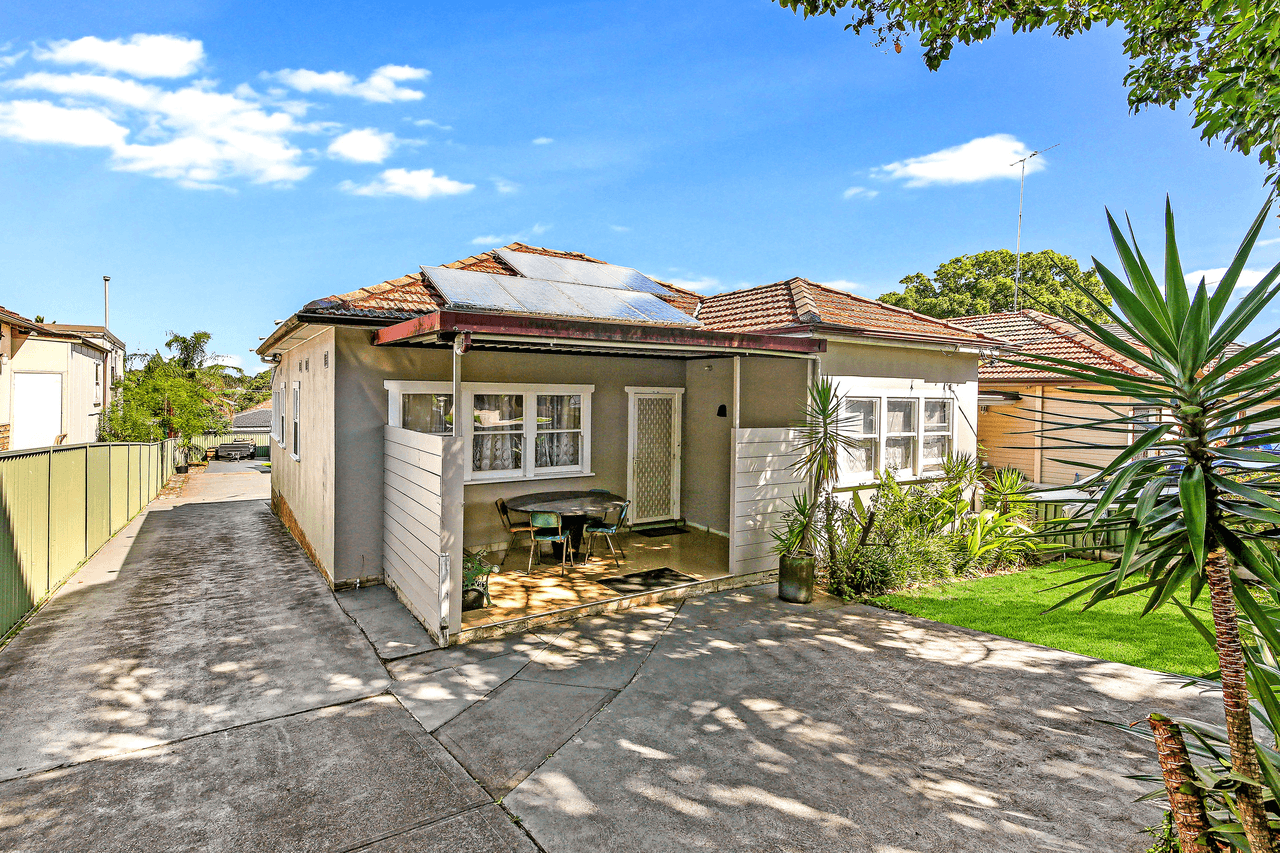 45 Coleridge St, RIVERWOOD, NSW 2210