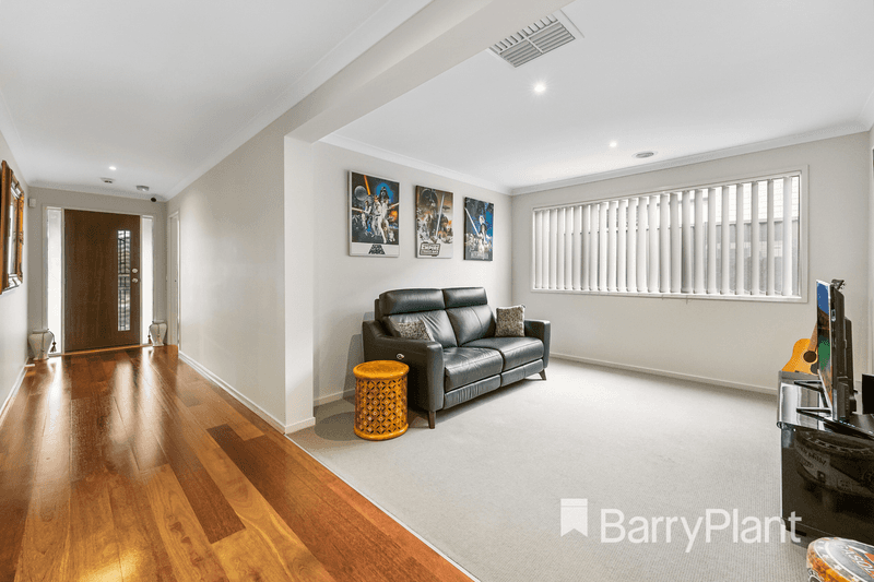 11 Clematis Crescent, Manor Lakes, VIC 3024