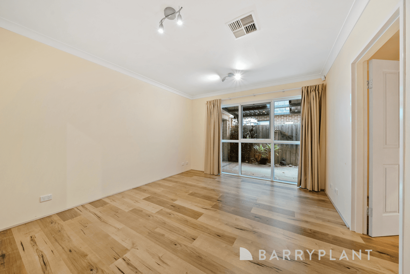 5 Melrome Court, Kurunjang, VIC 3337