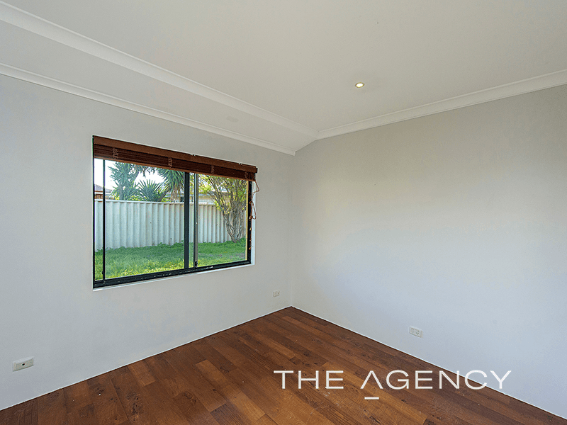 10 Kooljak Road, Broadwater, WA 6280