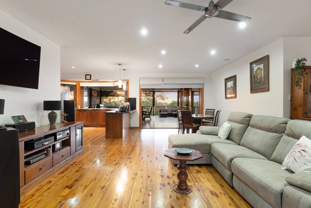 30-34 Mimosa Court, WOODHILL, QLD 4285