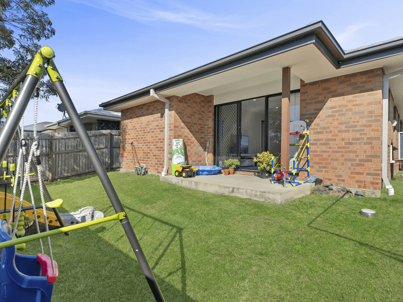 6  Graham Street, Pimpama, QLD 4209