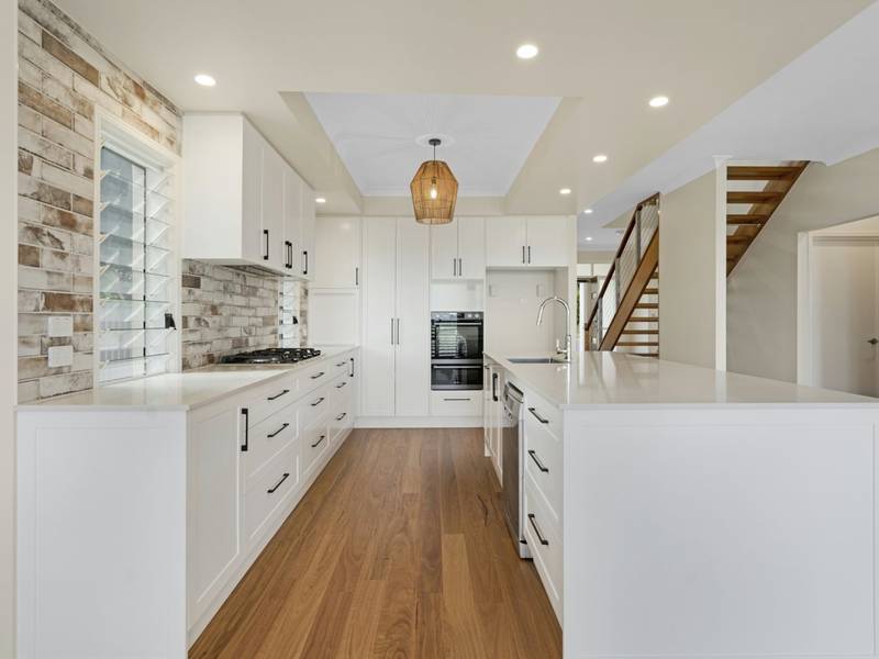 13 Tara Vista Boulevard, HIGHLAND PARK, QLD 4211