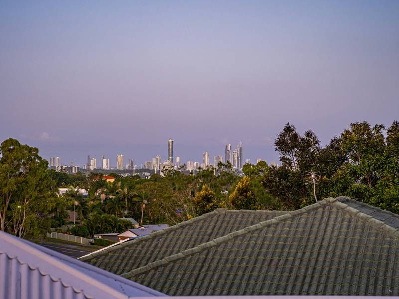 13 Tara Vista Boulevard, HIGHLAND PARK, QLD 4211