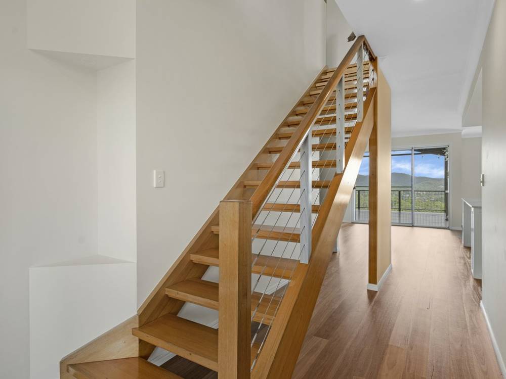 13 Tara Vista Boulevard, HIGHLAND PARK, QLD 4211