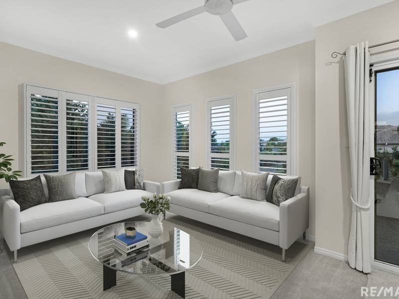 13 Tara Vista Boulevard, HIGHLAND PARK, QLD 4211