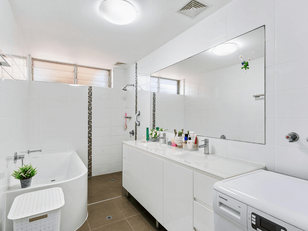 2/131 Margate Parade, MARGATE, QLD 4019