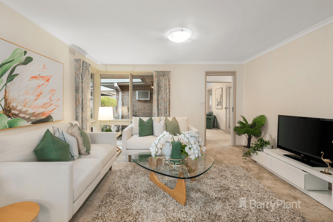 10 Warwick Close, Wantirna, VIC 3152