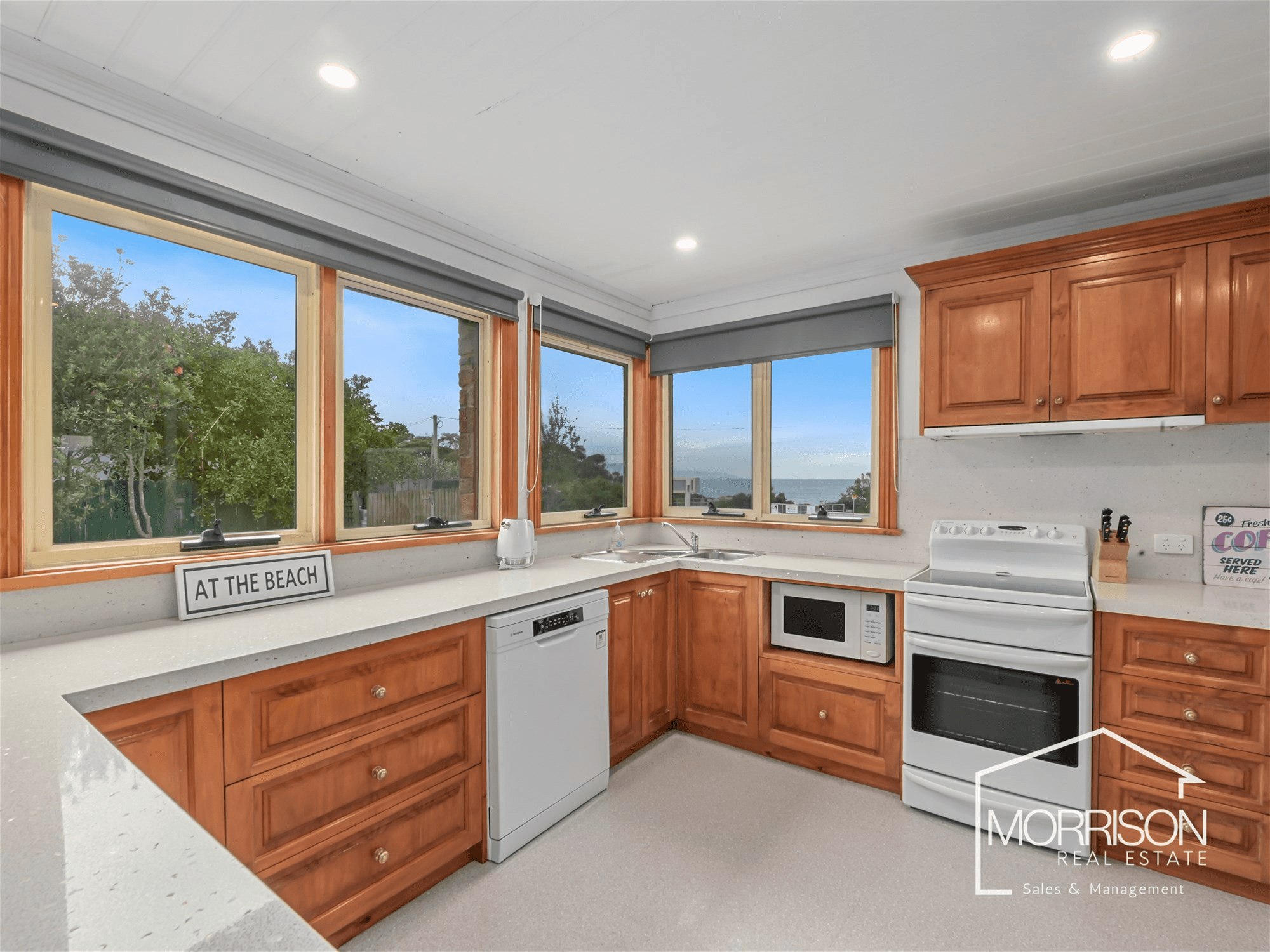 20 Tasman Highway, BICHENO, TAS 7215