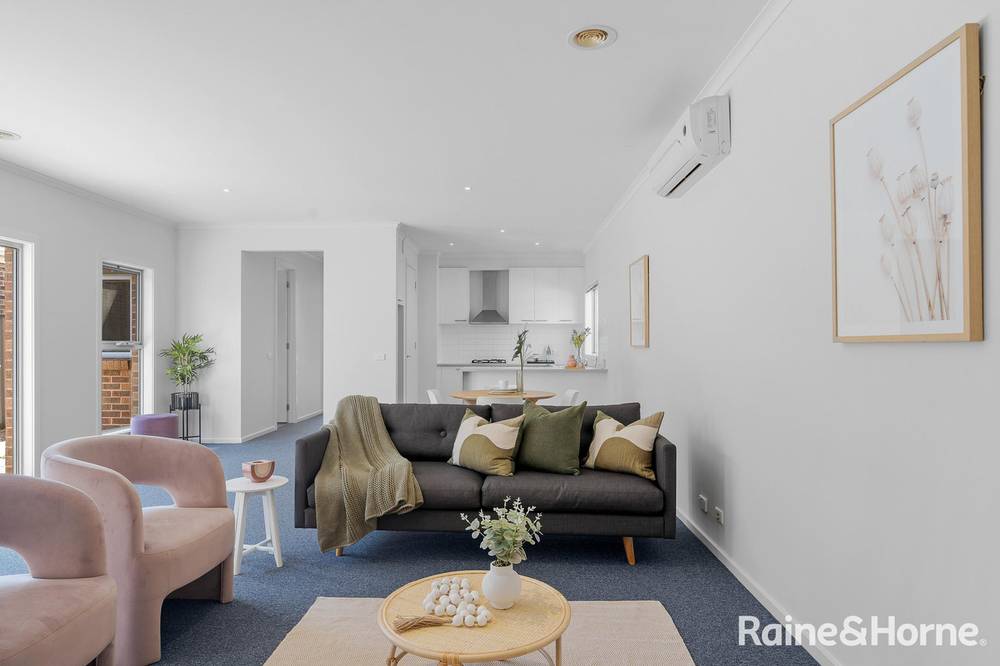 27 Highbury Circuit, CRAIGIEBURN, VIC 3064