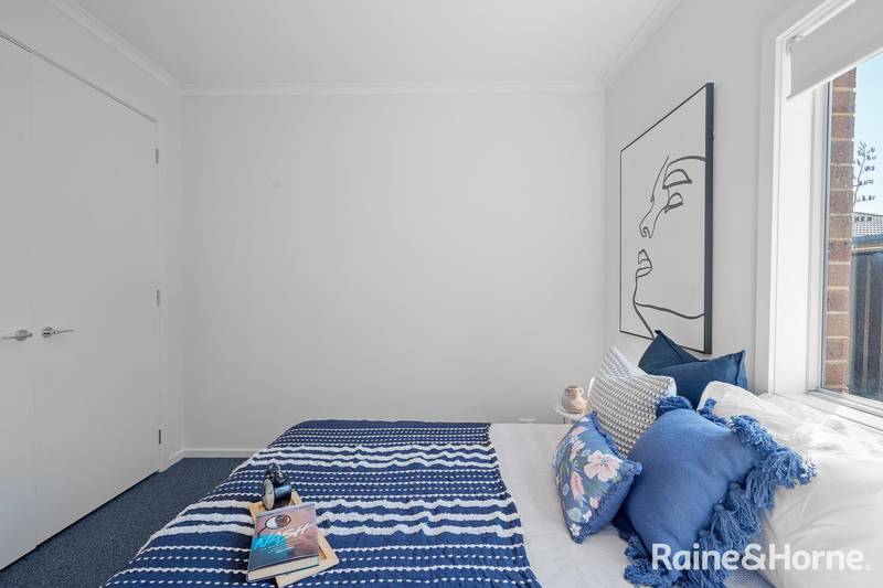 27 Highbury Circuit, CRAIGIEBURN, VIC 3064