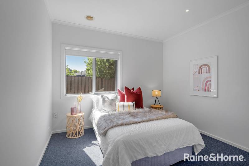 27 Highbury Circuit, CRAIGIEBURN, VIC 3064