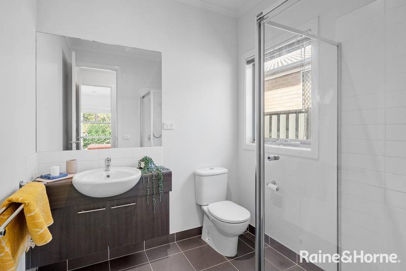 27 Highbury Circuit, CRAIGIEBURN, VIC 3064