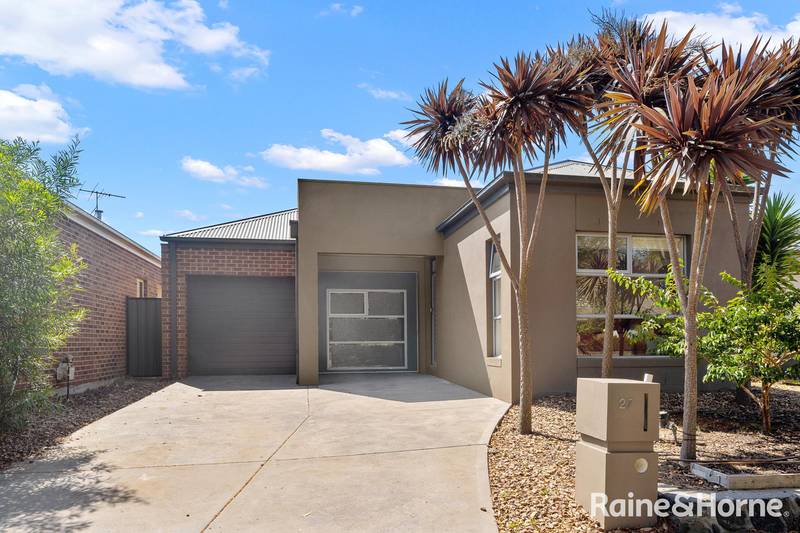 27 Highbury Circuit, CRAIGIEBURN, VIC 3064