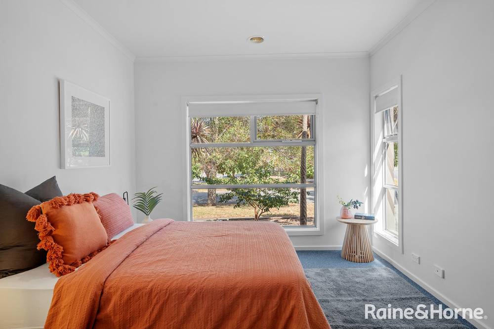 27 Highbury Circuit, CRAIGIEBURN, VIC 3064