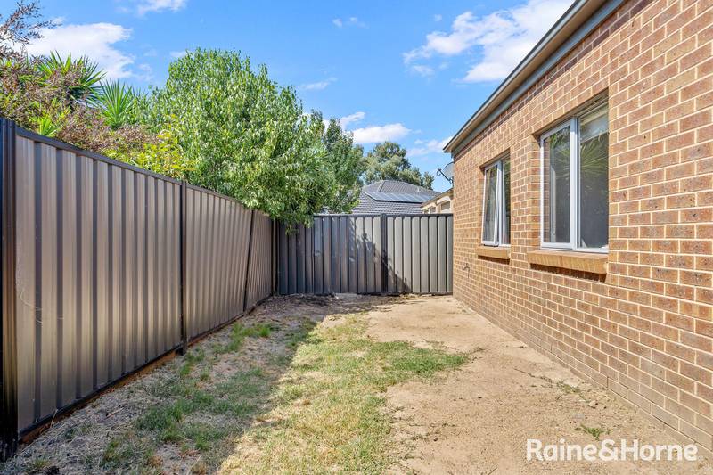 27 Highbury Circuit, CRAIGIEBURN, VIC 3064