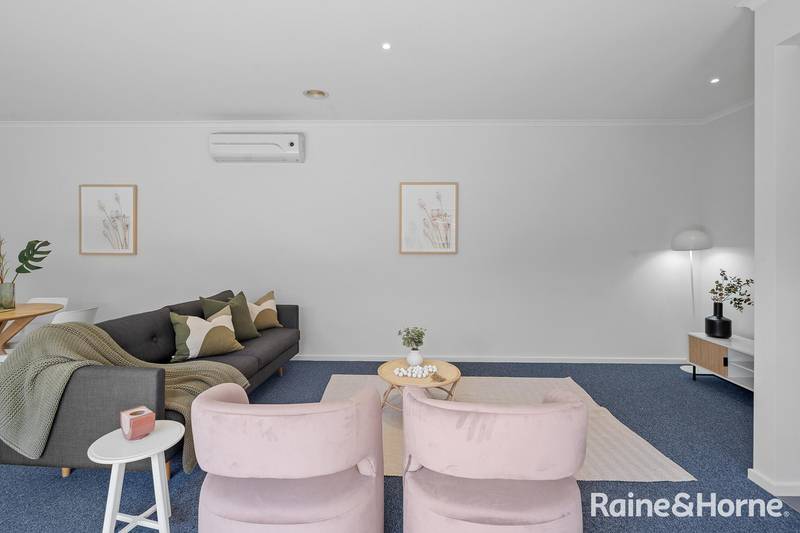 27 Highbury Circuit, CRAIGIEBURN, VIC 3064